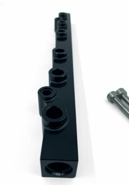 20B Xcessive 6 Injector Fuel Rail - Image 2